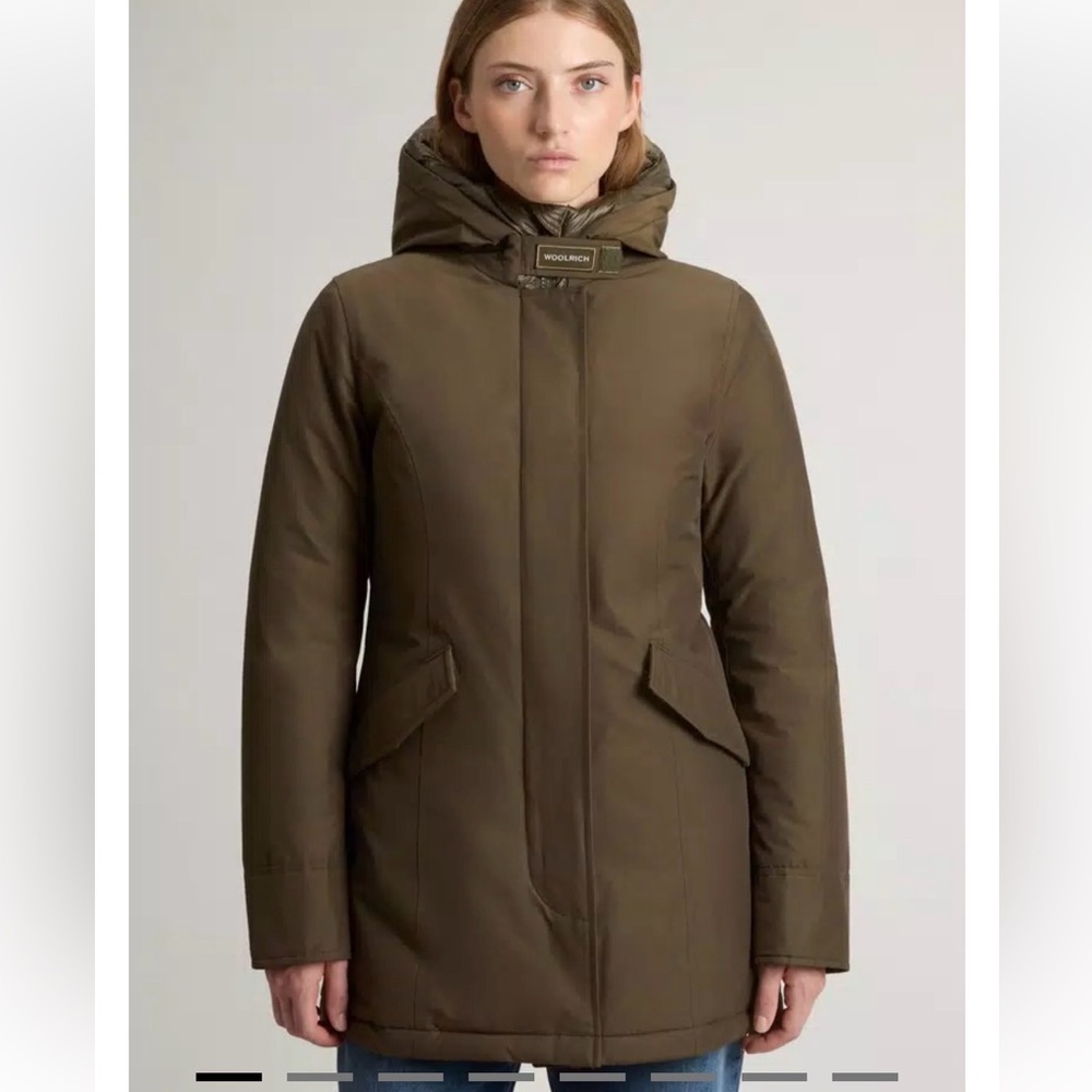 Woolrich Women's Artic Parka Dark Green Hooded Ramar Cloth